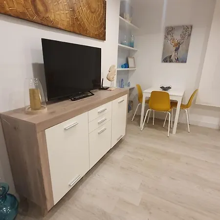 Apartment Jasjose Playa - Frente A San Lorenzo, 2 Hab, 6 Pax, Wifi - Vut-2047-as Gijon