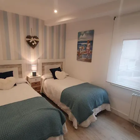 Apartment Jasjose Playa - Frente A San Lorenzo, 2 Hab, 6 Pax, Wifi - Vut-2047-as Gijon